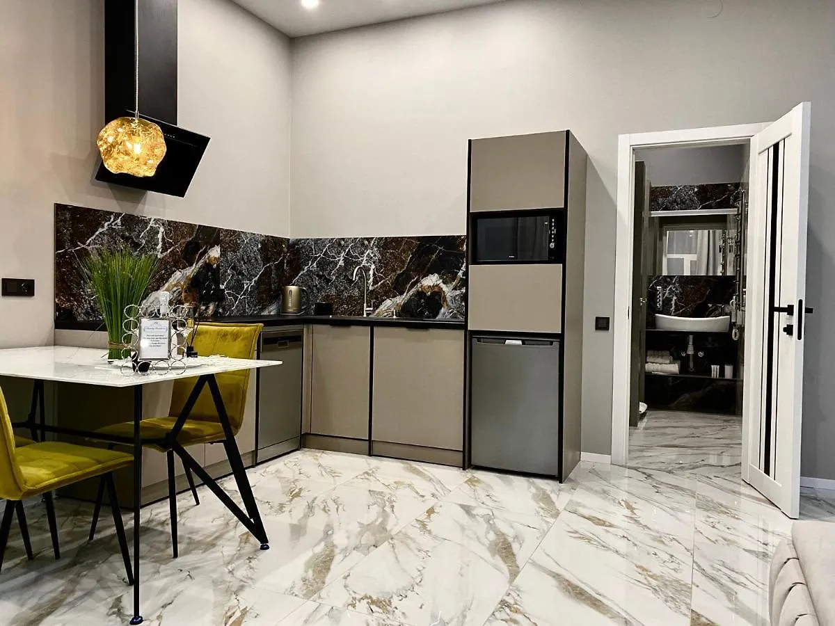 Family Residence Boutique Apartments Львов Апарт-отель